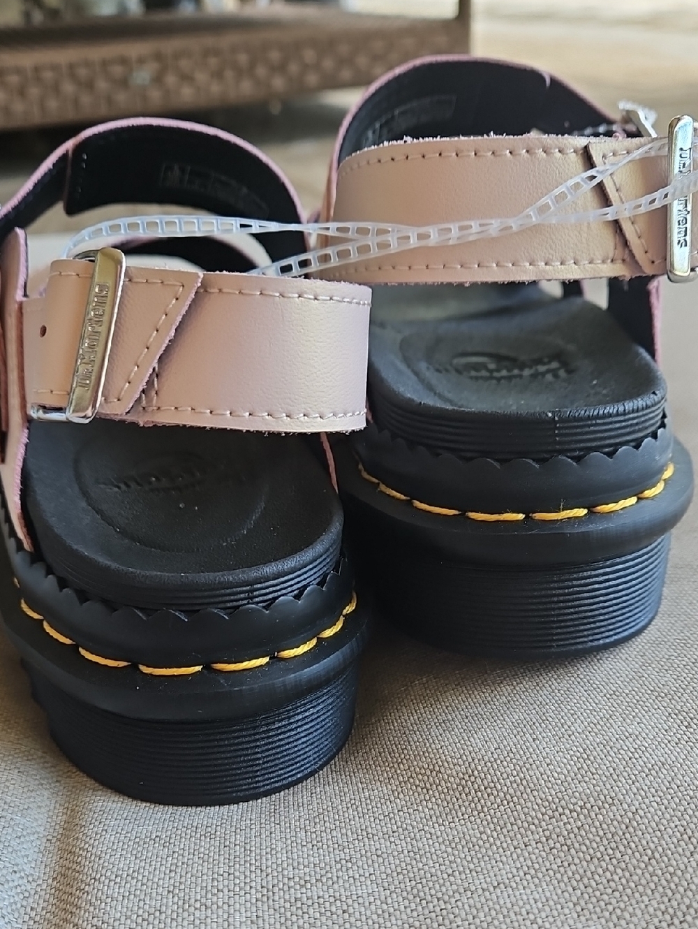 Sz 7- Dr Martins Voss II Chunky Sandals In Opalescent Powder Pink/ Gold - Picture 6 of 9